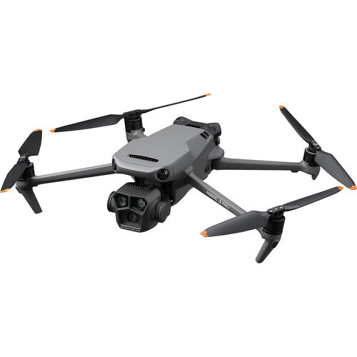 DJI Mavic 3 Pro Fly More Combo RC - DJI