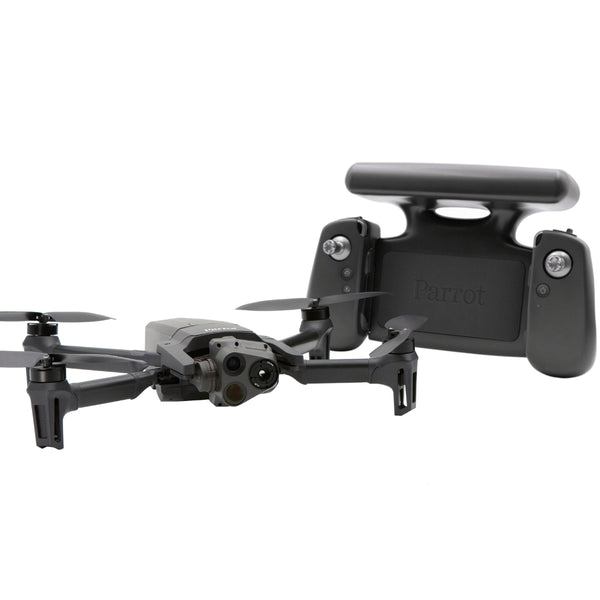 ANAFI_USA_WITH_SKYCONTROLLER_4