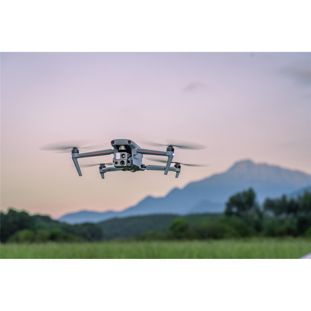Autel Robotics EVO Max 4T Autel Robotics EVO Max 4T Industrial Drone with Smart Controller V3 Autel Florida Drone Supply Autel Robotics EVO Max 4T 8K Drone with Smart Controller
