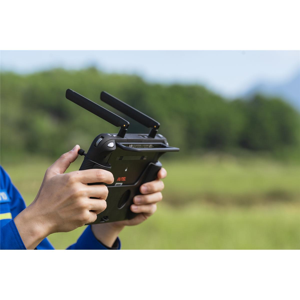 Autel Robotics EVO Max 4T Autel Robotics EVO Max 4T Industrial Drone with Smart Controller V3 Autel Florida Drone Supply Autel Robotics EVO Max 4T 8K Drone with Smart Controller