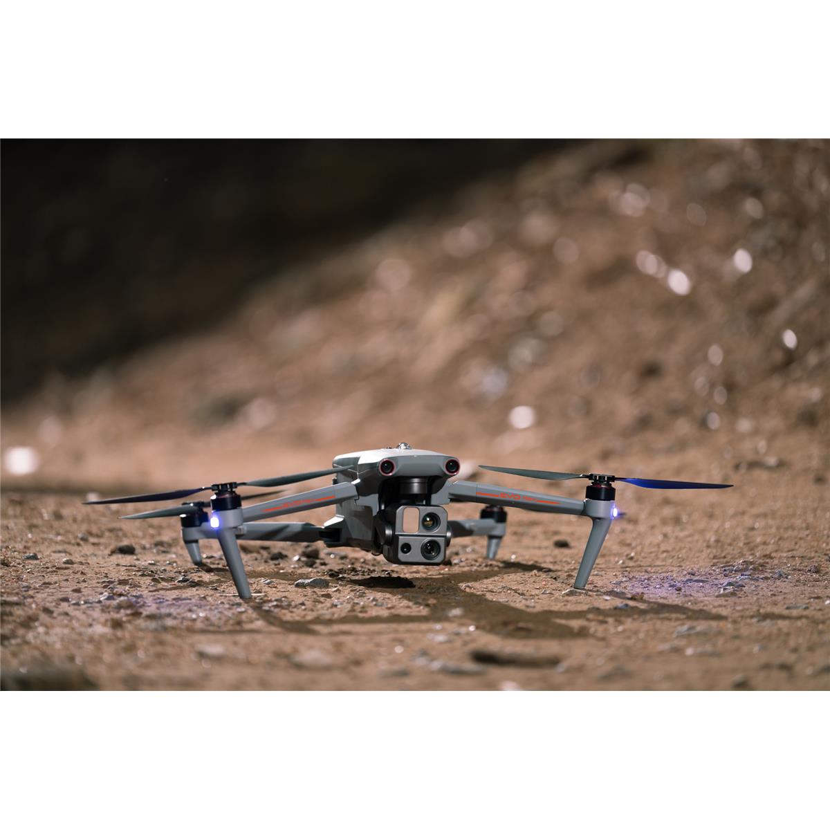 Autel Robotics EVO Max 4T Autel Robotics EVO Max 4T Industrial Drone with Smart Controller V3 Autel Florida Drone Supply Autel Robotics EVO Max 4T 8K Drone with Smart Controller