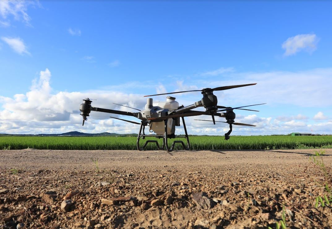 DJI AGRAS T40 Agricultural Drone - Ready to Fly Kit DJI Florida Drone Supply DJI AGRAS T40 Agricultural Drone - Ready to Fly Kit